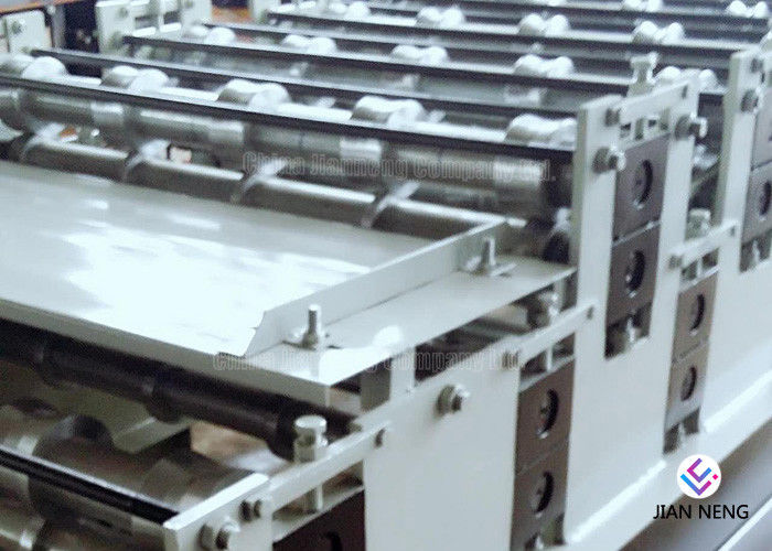 Màu kim loại hồ sơ tấm lợp kim loại lợp máy với 3 nhóm con lăn