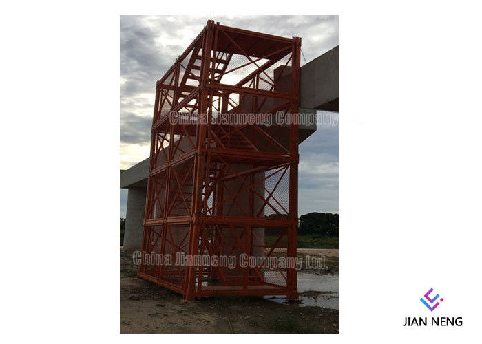 Loại cầu thang 4m * 2m * 2m khép kín Loại thang thép công nghiệp thép Q235
