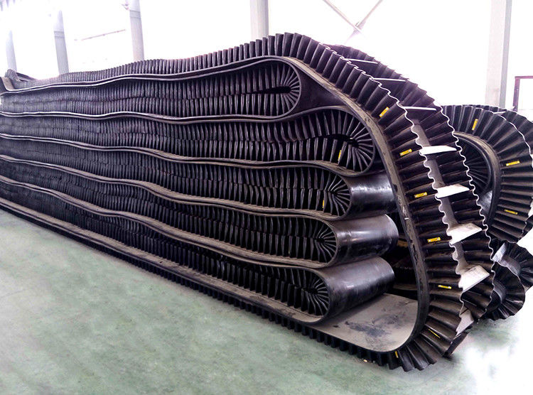 Cao su chống trượt EP800 4 lớp đai Sidewall, hệ thống băng tải di động