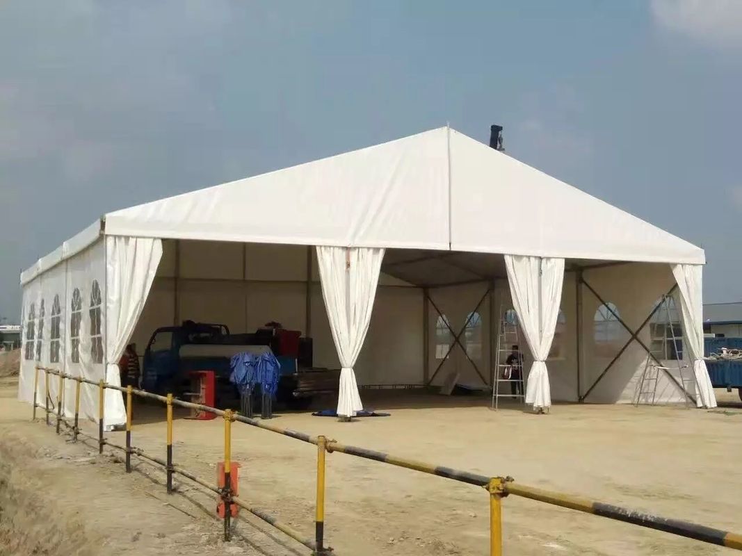Kích thước tùy chỉnh Khung nhôm PVC Bìa lều ngoài trời để sinh hoạt / lưu trữ